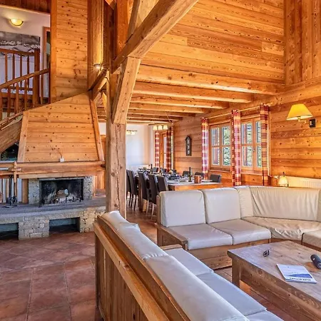 Madame Les De L'altiport Chalet Alpe d'Huez