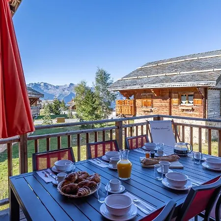 Madame Les De L'altiport Chalet
